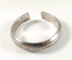 Vintage 925 Sterling Silver Fine Polished Band Ring Size 5 (2G)