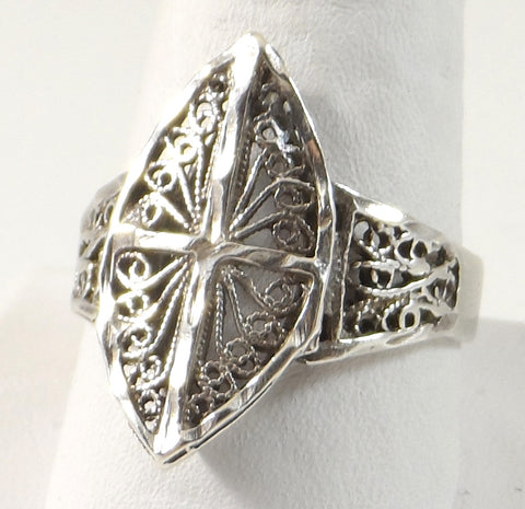 Vintage 925 Sterling Silver Unique Filigree Design Ring Size 11 (4.4G)