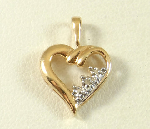 Gold Over 925 Sterling Silver Wave Heart Faceted Cz Pendant (0.9G)