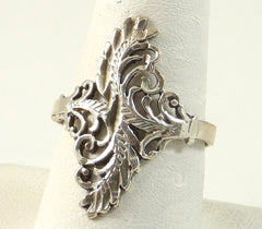 Vintage 925 Sterling Silver Floral Scroll Filigree Ring Size 7.75 (2.2G)- 187388