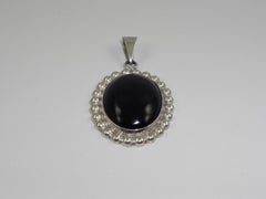 925 Sterling Silver Black Onyx Etched Ball Pendant (17.5G)