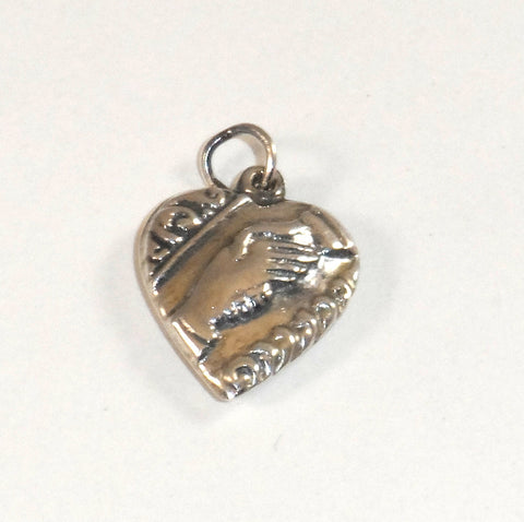 Alwaysbelisting: Vintage 925 Sterling Silver Shaking Hands Heart Pendant -110328