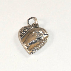 Alwaysbelisting: Vintage 925 Sterling Silver Shaking Hands Heart Pendant -110328