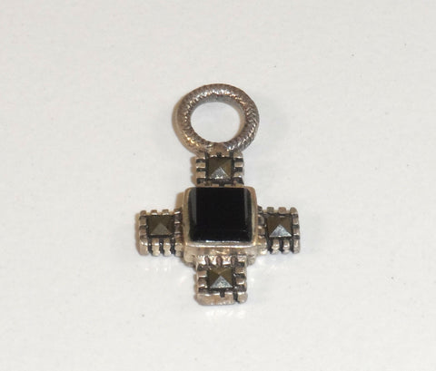 Alwaysbelisting: Vintage 925 Sterling Silver Black Onyx Cross Pendant