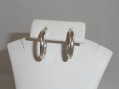 Vintage 925 Sterling Silver Latch Hoop Earrings (2.3G) (2.3G)(2.3G)